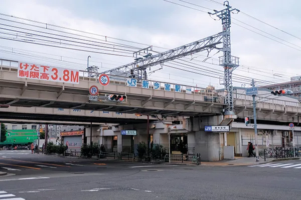 人口減少駅ランキングで7位となった「新今宮」駅付近