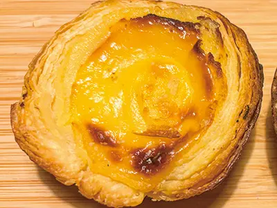 パステル・デ・ナタ 462円(エッグタルト)