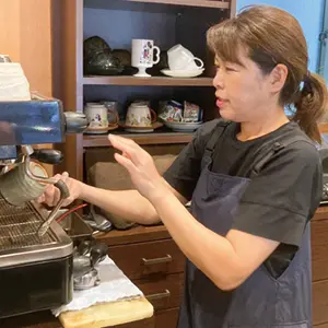 重田克美 店長