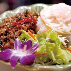 2階のタイ料理屋　コップン天満