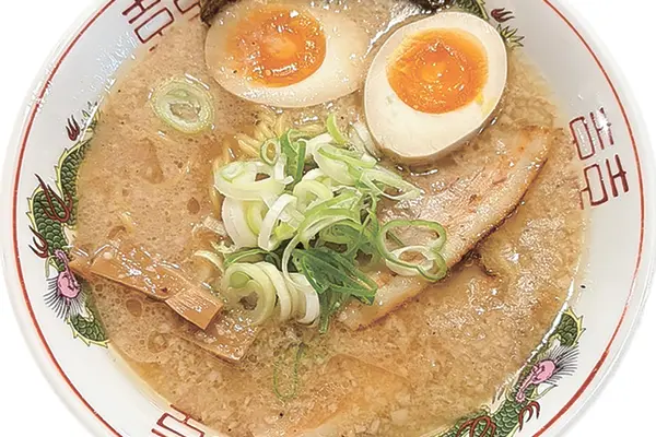 こってり味玉しょうゆラーメン 1000円