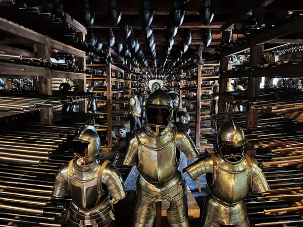 17世紀半ばに建てられた武器庫。当時は約19万点の武器が収められていた