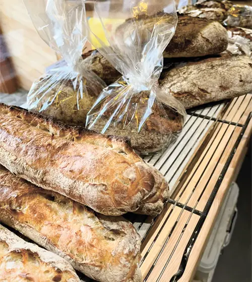 『麦秋至』のライ麦パン820円(ハーフ410円)【通販可】