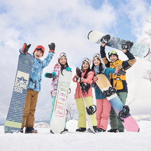 来年4月12日まで滑れる